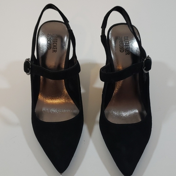 Bleeker & Bond~Size 7M~"Nicola" Black Suede Shoes. - Picture 6 of 8